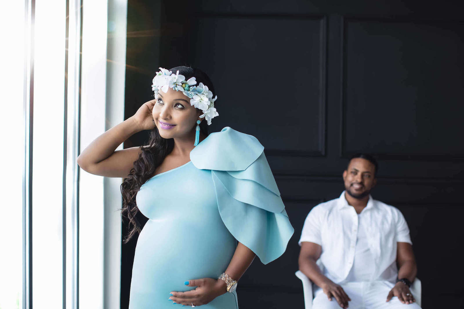 Why should you hire a maternity photographer?