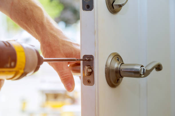 A few tips for finding the most suitable Locksmith for your needs