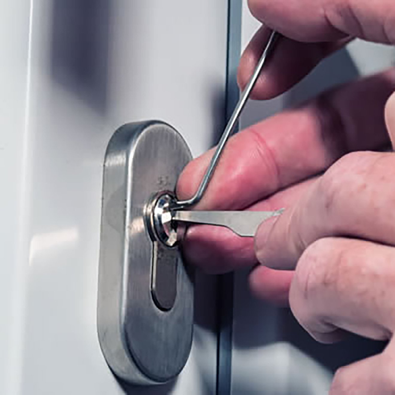 How about Locating A Trustworthy Locksmith?